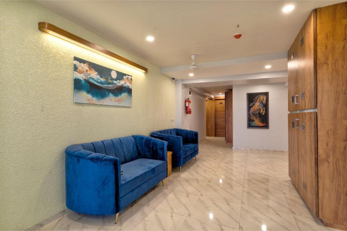Hotel Royal 24 Ahmedabad Ngoại thất bức ảnh